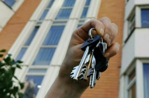 Льготная ипотека с первоначальным взносом от 15% в 2025 году: кто может рассчитывать